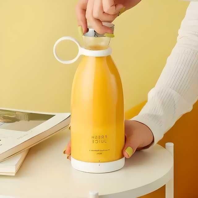 Portable USB blender